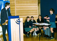 Jóvenes en Debate 2005