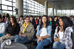 UC Temuco dio la bienvenida a 1700 novatos en su primer día universitario