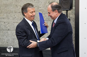 Doctor José Manuel Zavala es el nuevo decano de la Facultad de Ciencias Sociales