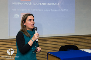 Seremi de Justicia dictó conferencia "La política penitenciaria en Chile: Desafíos actuales"