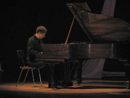 Impecable concierto de joven pianista