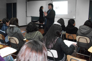 Escuela de Educación Media Científica orienta a sus estudiantes en Seminario de Inducción