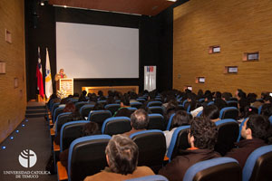 Destacado seminario de Biodiversidad entregó claves para cuidar patrimonio nativo de la Araucanía en la UC Temuco.