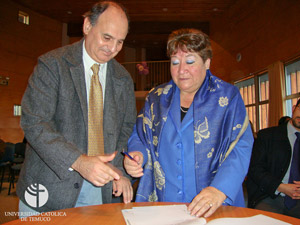 UC Temuco firma convenio de trabajo con Municipalidad de Chol Chol