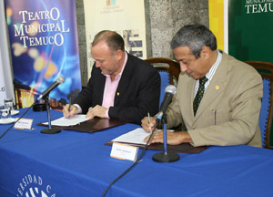 UC Temuco y Teatro Municipal firman convenio de cooperación mutua