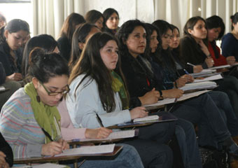 Profesionales de la salud y la educación son capacitados por la Escuela de Educación Diferencial de la UC Temuco
