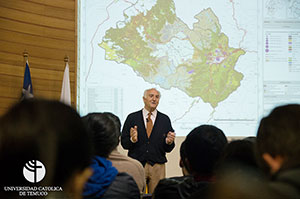 Experto en Ordenamiento Territorial dictó charla magistral en la UC Temuco