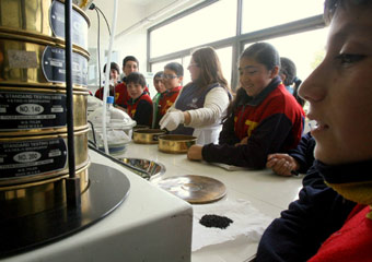 Cientos de niños y jóvenes se tomaron la UC Temuco en la Casa Abierta de Explora