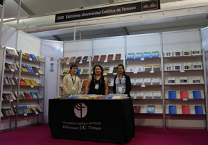 UC Temuco participa con stand propio en la 31ª Feria Internacional del Libro de Santiago