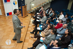 En la UC Temuco se lanzó el "Informe Regional de Política Social 2011"