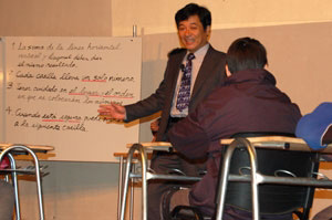 Profesores japoneses mostraron su experiencia en el aula