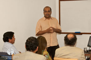 Investigadores del Núcleo de Iniciativa Científica Milenio (ICM) de la Facultad de Educación, se reunieron con experto español, Dr. Miquel Essomba.