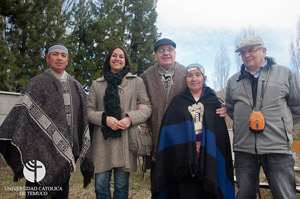 Cátedra Fray Bartolomé de Las Casas lanzó el libro "Nvtuyiñ taiñ mapu. Recuperamos Nuestra Tierra" en Mitrauken.