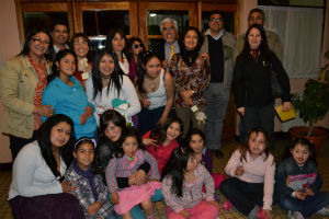 Sindicato de Profesionales UC Temuco llevó alegría a niñas del Hogar Newen Domo
