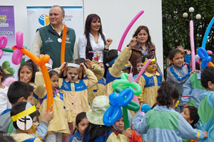 Más de 400 pequeños disfrutaron y aprendieron en la Plaza de los Niños