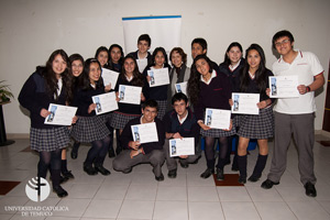 Estudiantes  de Traducción Inglés-Español dictaron cursos en colegios de Temuco